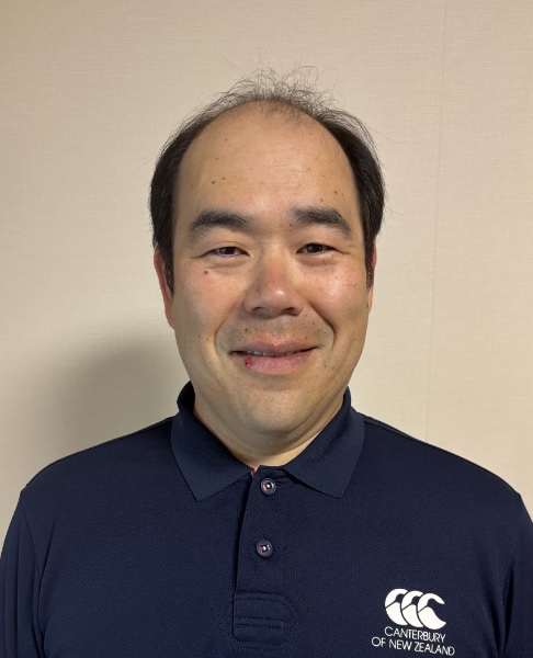 若江　眞紀氏