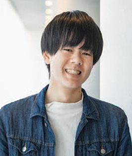 在校生の顔写真
